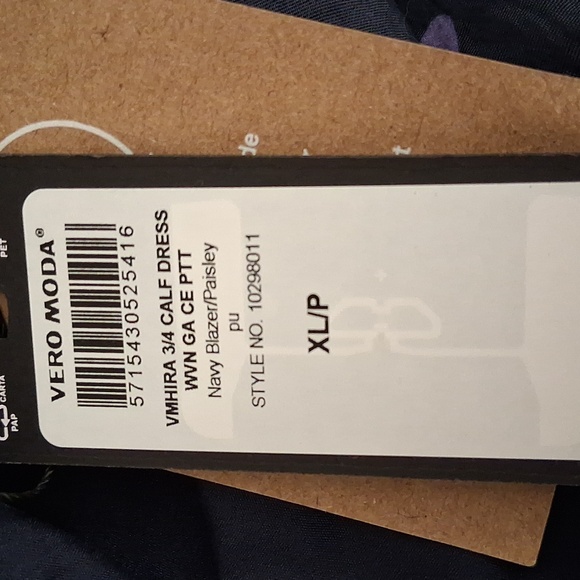 Vero Moda Dress - Picture 8 of 9